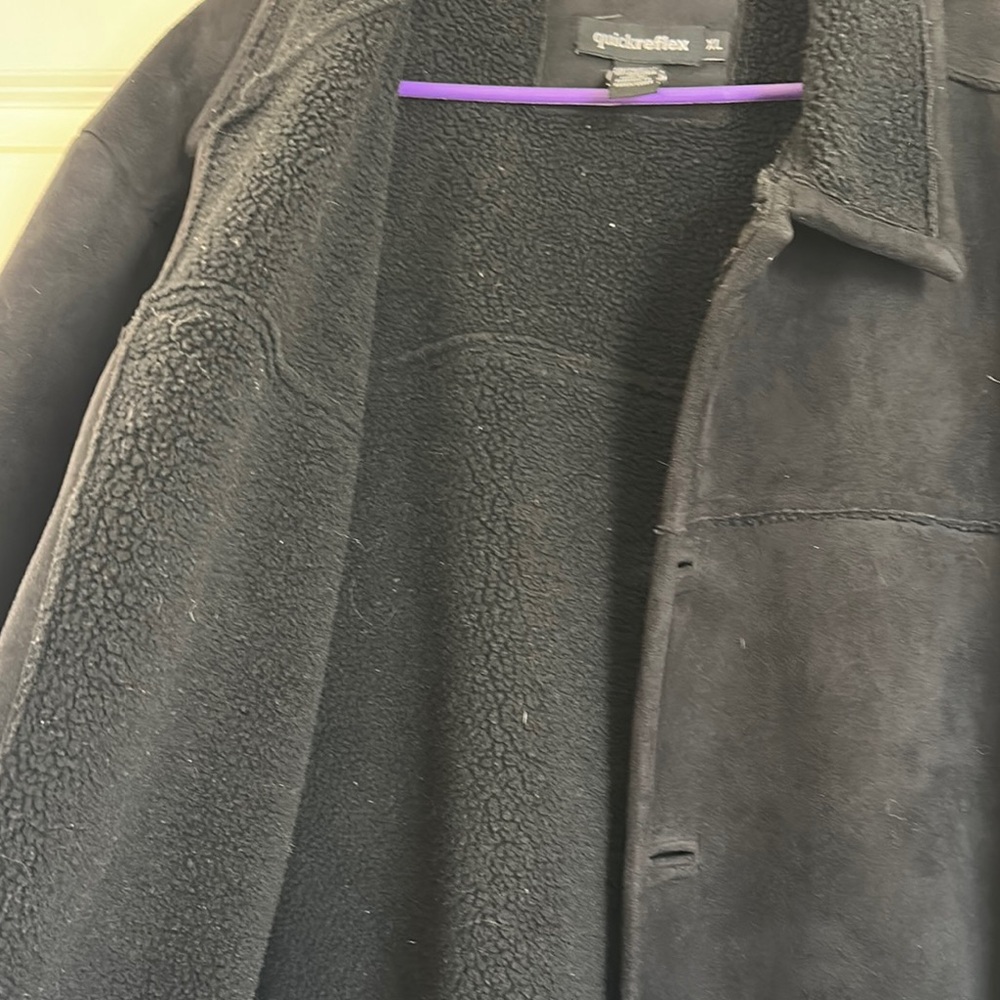 Quick Reflex Black Jacket For Versatile Style - image 6